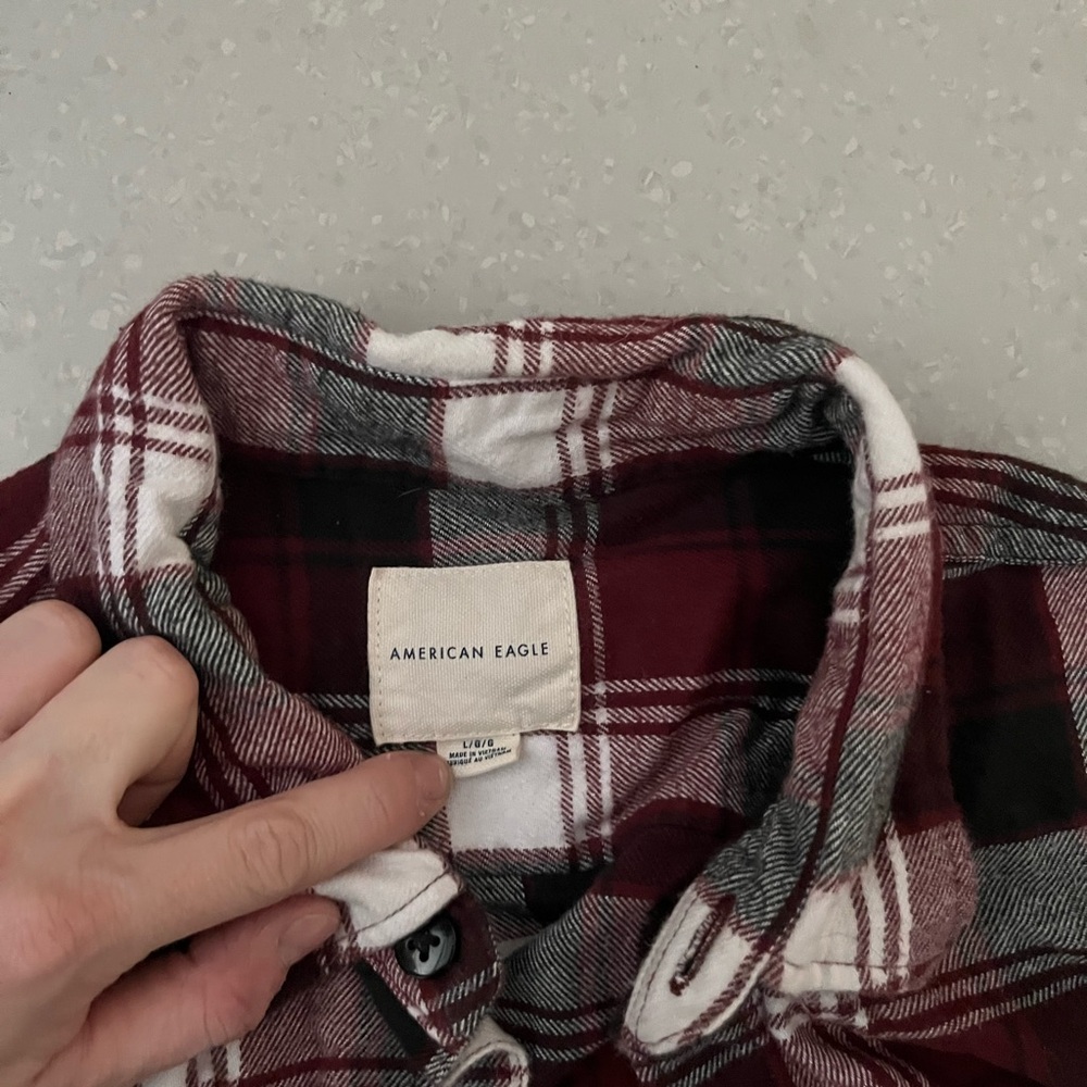 American eagle button down shirt